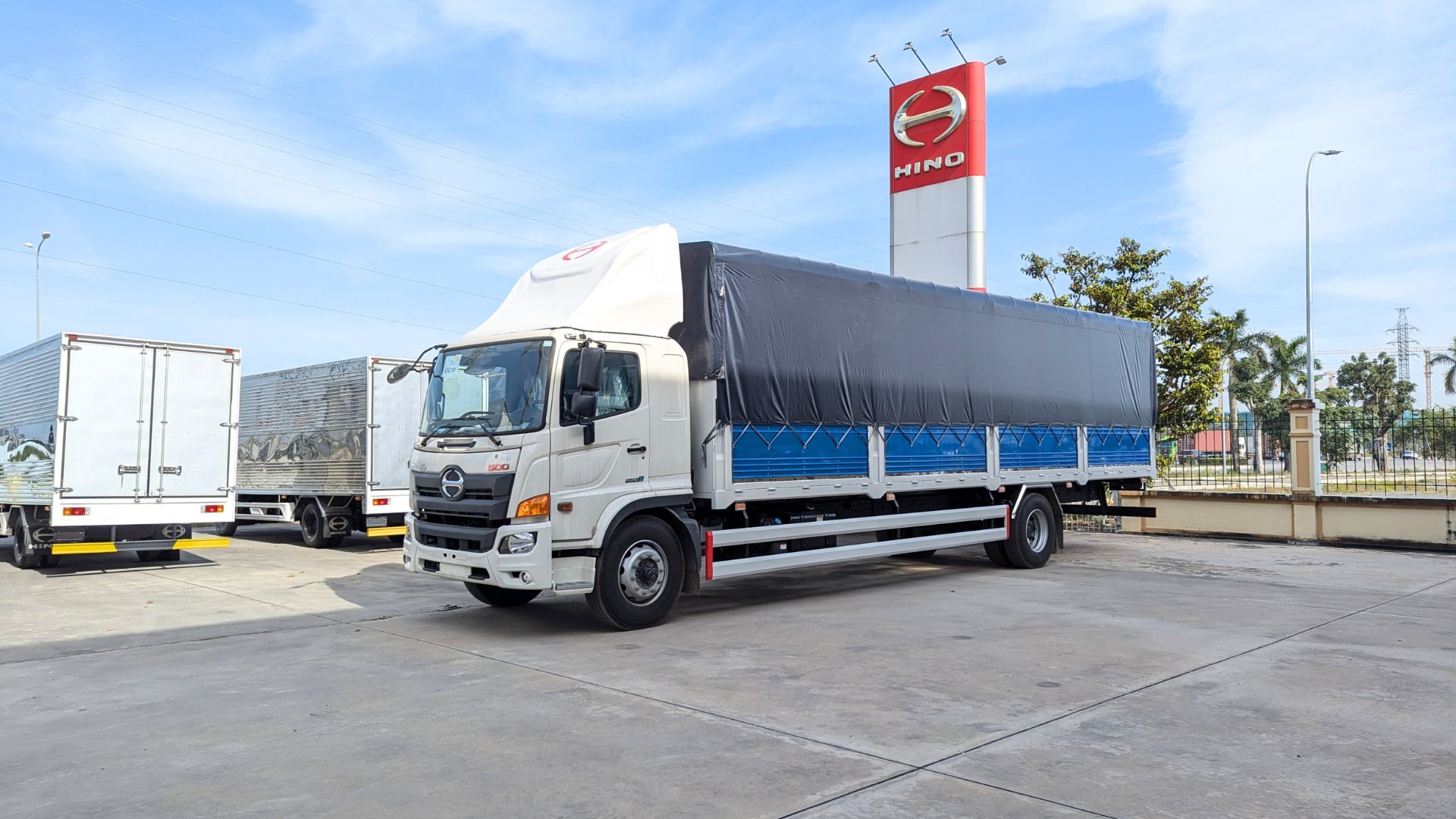 Xe Hino 500 FG8JT8A-PGX Xe Hino 500 FG8JT8A-PGX