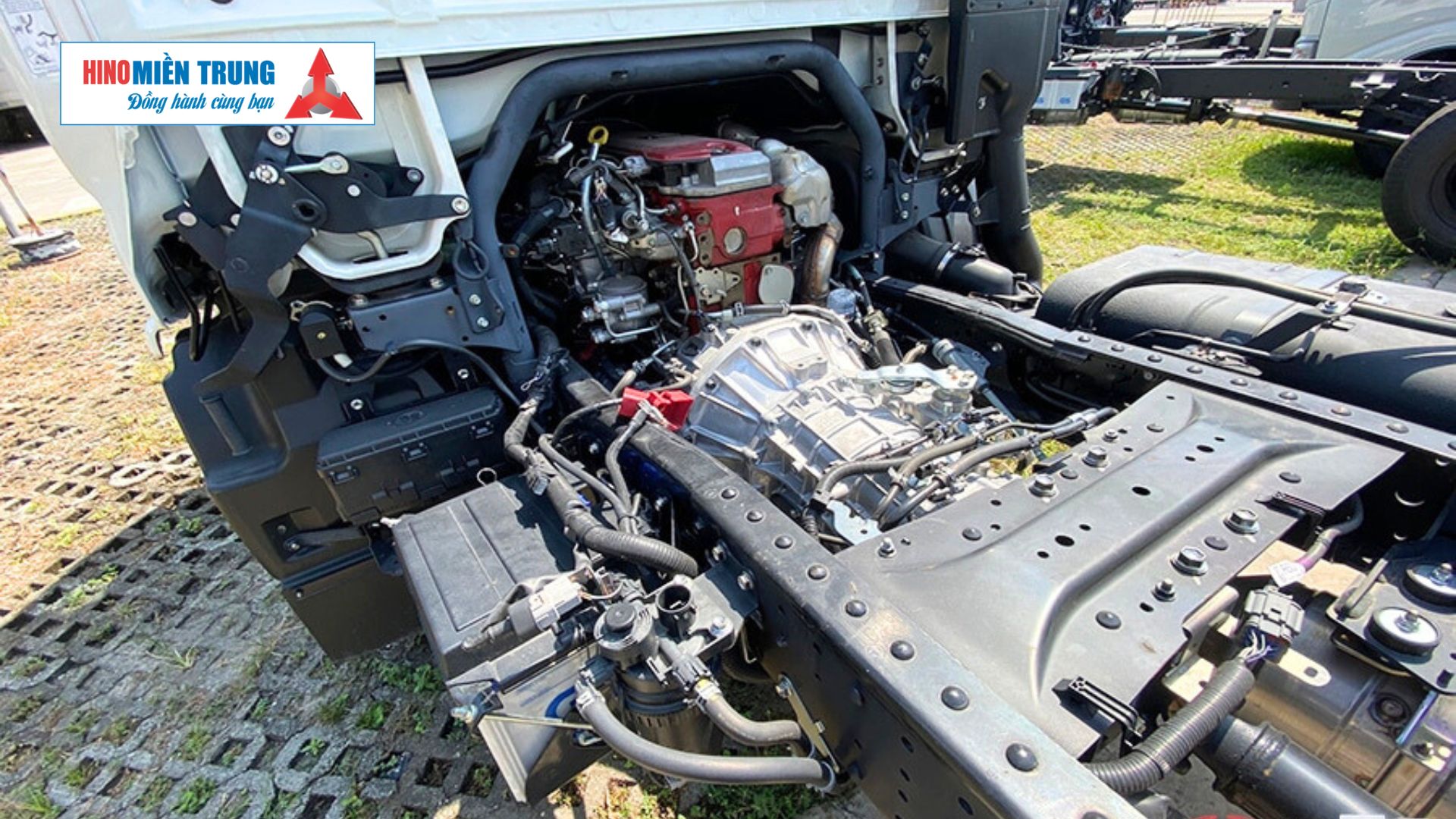 Động cơ N04C-WL Euro 5 trên Hino XZU650