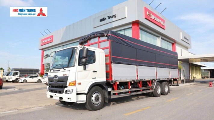 Hino500 FL Tại Showroom Ô Tô Miền Trung