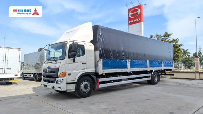 Xe Hino 500 Trang Bị Thùng Mui Bạt
