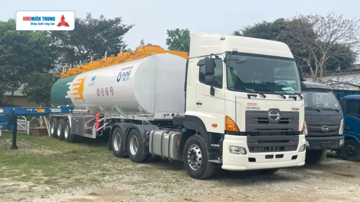 Xe Hino 700 - Xe Đầu Kéo Hino