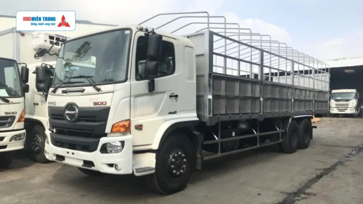 Xe Tải Nặng Hino 500 FM 3 Chân