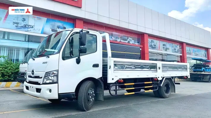 Hino 300 Series Trang Bị Thùng Lửng